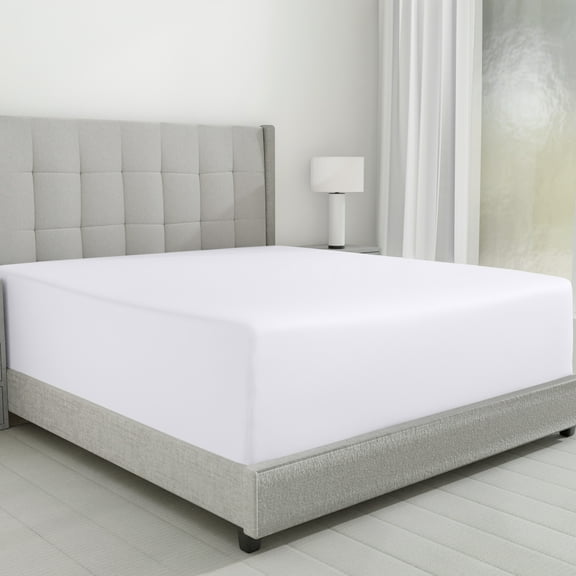 California Design Den Queen Fitted Sheet Only - 600 Thread Count 100% Cotton Sateen, Deep Pocket Bottom Fitted Sheet - Bright White