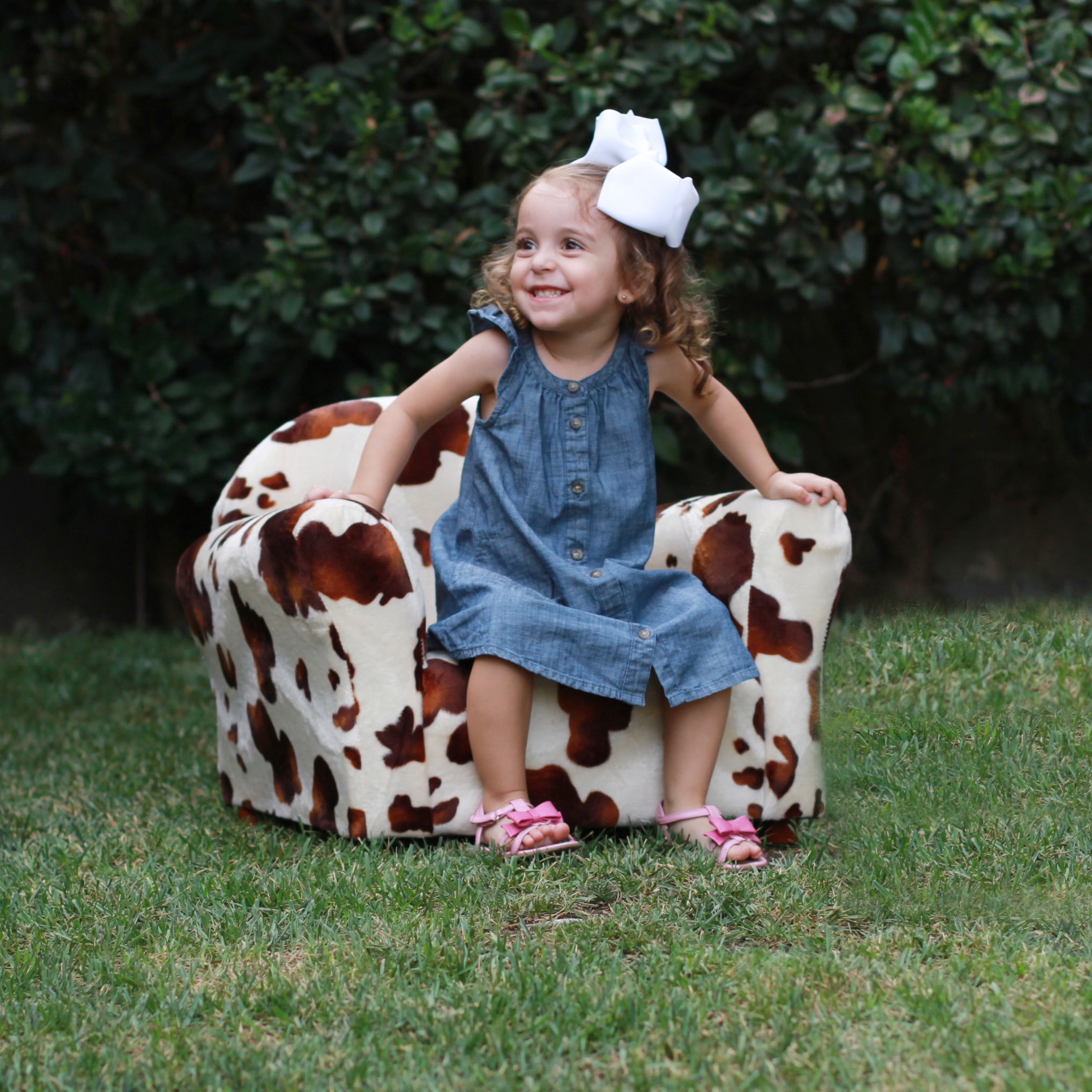 Keet Roundy Faux Fur Children's Chair, Multiple Patterns