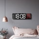 thumbnail image 5 of Reloj despertador digital LED grande con espejo, electrónico, con pantalla grande, enchufable, para montar en la pared, color blanco y rojo., 5 of 12