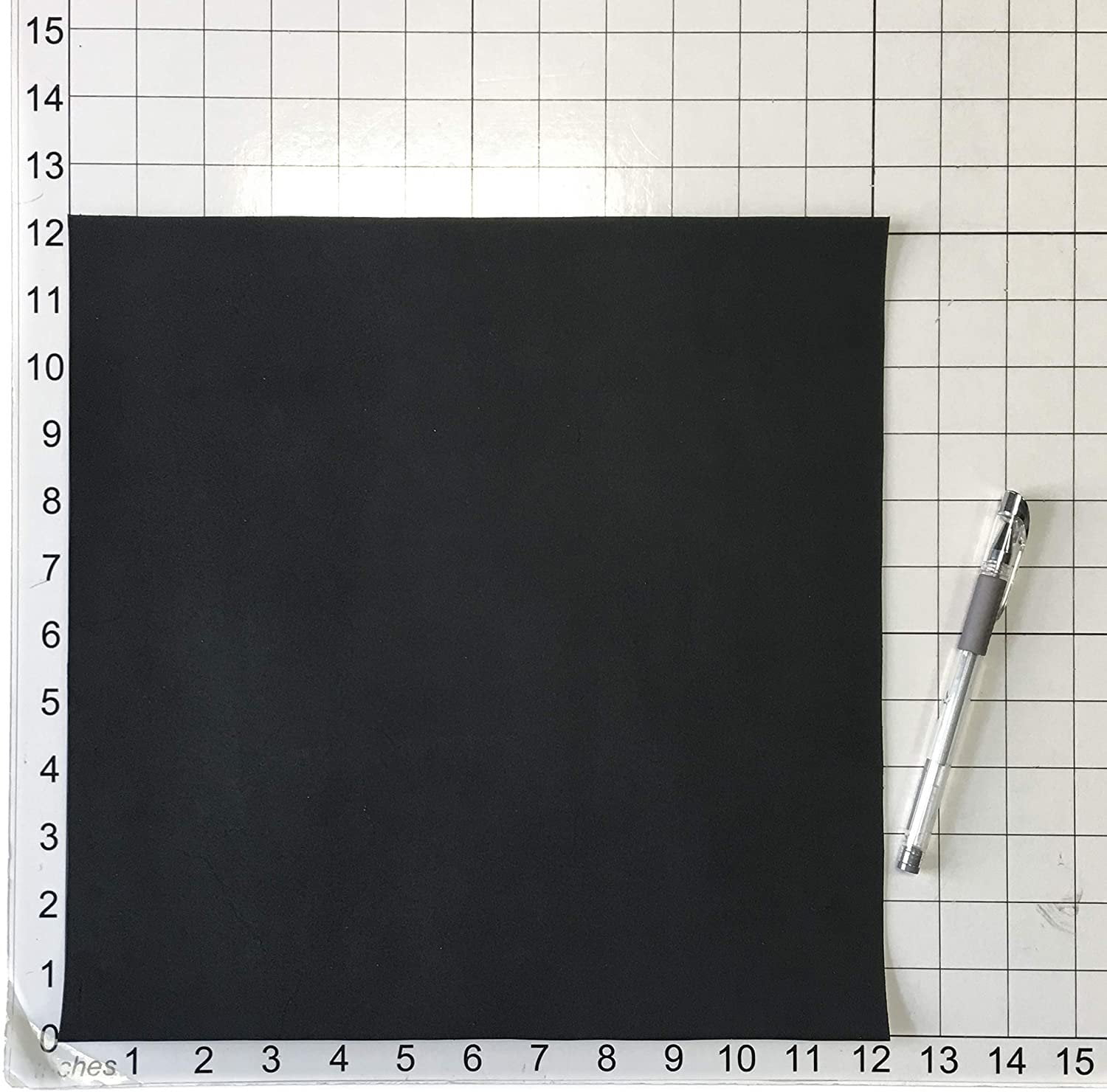 Black Genuine Leather for Crafts: Real Black Lambskin Leather Sheet for  Crafting, Sewing and Personalized Leather Projects (Black, 12x18 Inches  Large)