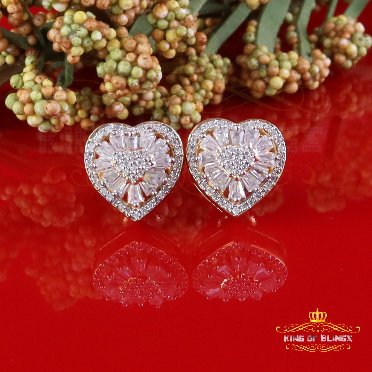King of Bling's 925 Yellow Silver 1.00ct VVS 'D' Moissanite Heart Stud Earring Men's/Womens