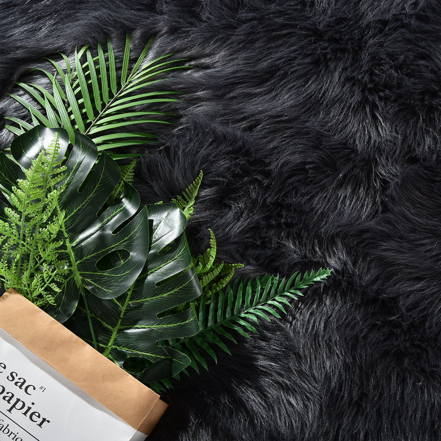 Latepis Dark Grey Sheepskin Circle Rug 5 ft, Faux Round Rug for Living Room, Boho Rugs, Fluffy Washable Rug for Bedroom, Nursery, Teen Room, Dorm, Cute Room Décor