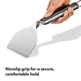 thumbnail image 3 of Raspador de plancha OXO Good Grips para limpiar planchas con la parte superior plana, 3 of 6
