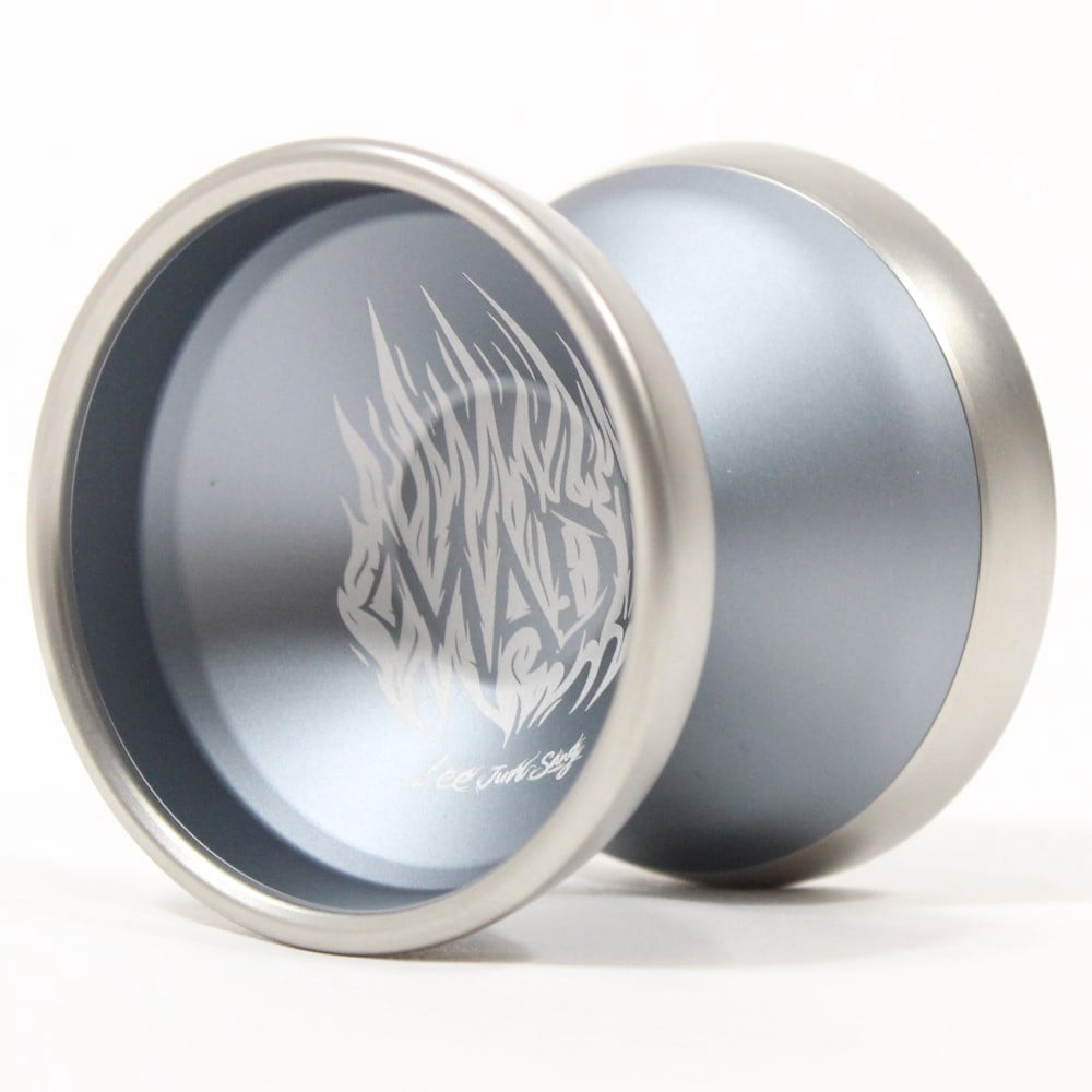 W1LD (Worldwide 1nnovative Leading Design) MAD Yo-Yo - Bi-Metal - Lee Jun Sang Signature YoYo (Matte Light Blue Raw Rim)