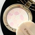 thumbnail image 2 of Long-Lasting Setting Powder with Ultra-Fine Texture for Oil Control and Matte Finish, 2 of 8