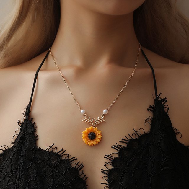 PVCS Pendentif pendentif Feuille de Tournesol en Or Jaune Femmes Long Collier