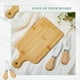 thumbnail image 5 of Juego de Tabla de Quesos de Bambú con Cuchillos, Tenedores y Etiquetas de Agradecimiento: Ideal para Despedidas de Soltera, Baby Showers y Regalos de Inauguración., 5 of 5