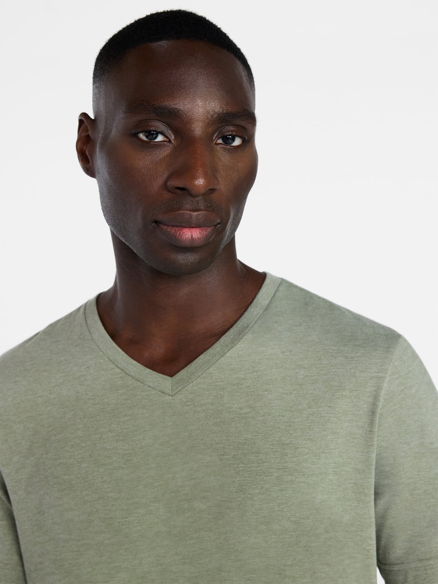 George Men's & Big Men's Relaxed Fit Short Sleeve V-Neck Tee, Sizes S-3XL