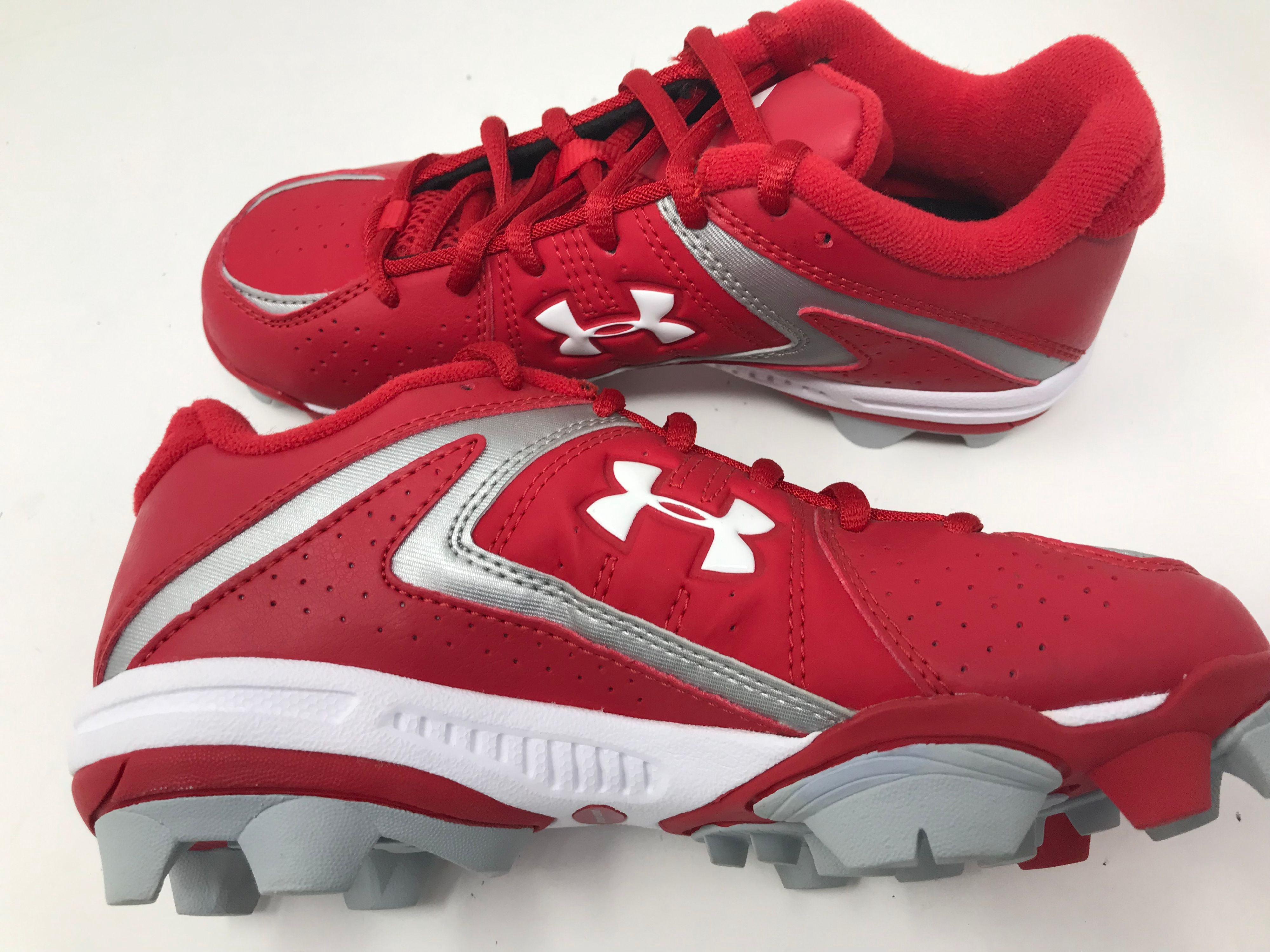 New Under Armour Leadoff II Low Junior 