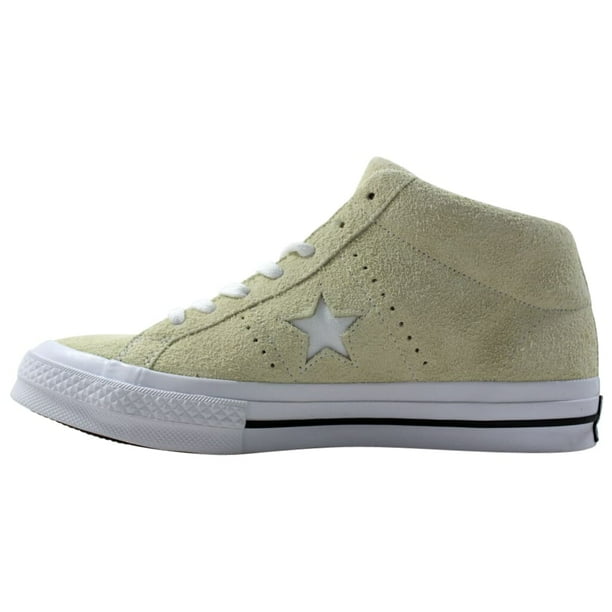 Converse one star size 4 top