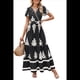 thumbnail image 2 of Vestido de Corta con Cuello en V, Estampado Floral, Bolsillos y Mangas Acampanadas, Negro, Talla XXL, 2 of 7