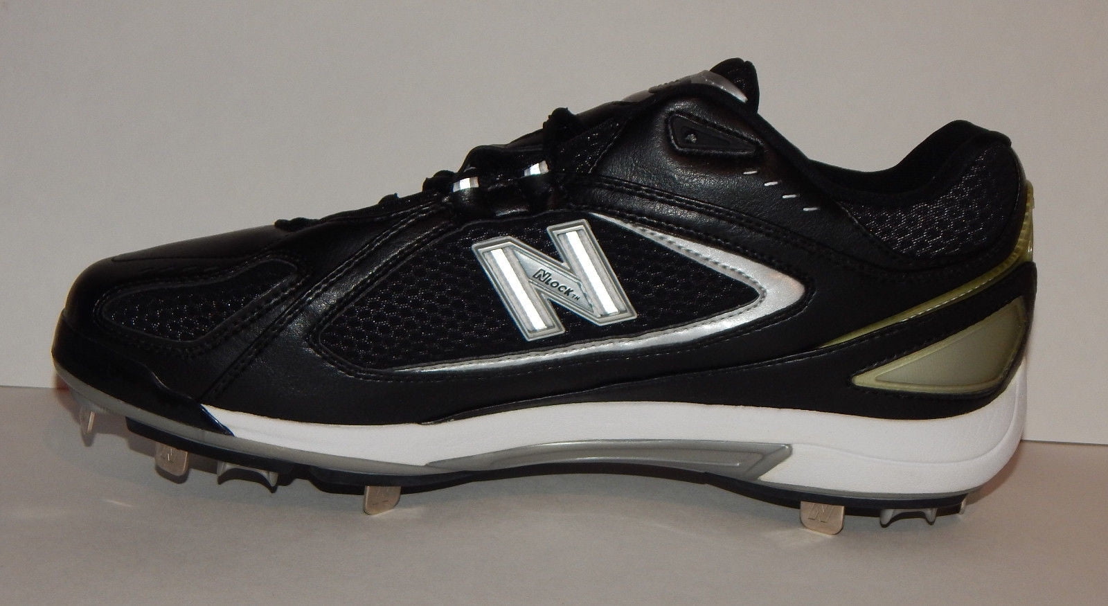 light pink nike airs