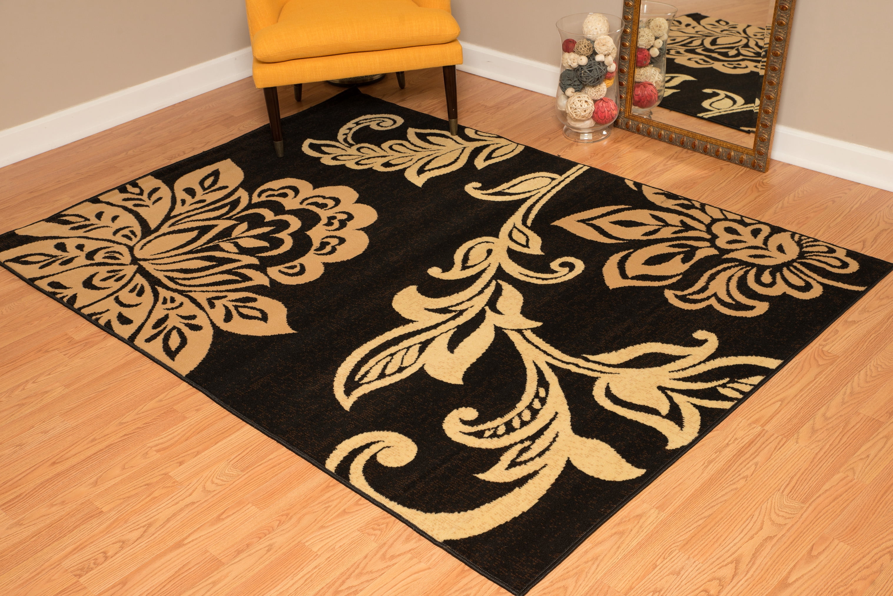 United Weavers Plaza Gianna Runner Rug, Floral Pattern, Beige, 2'3 X 7'2"