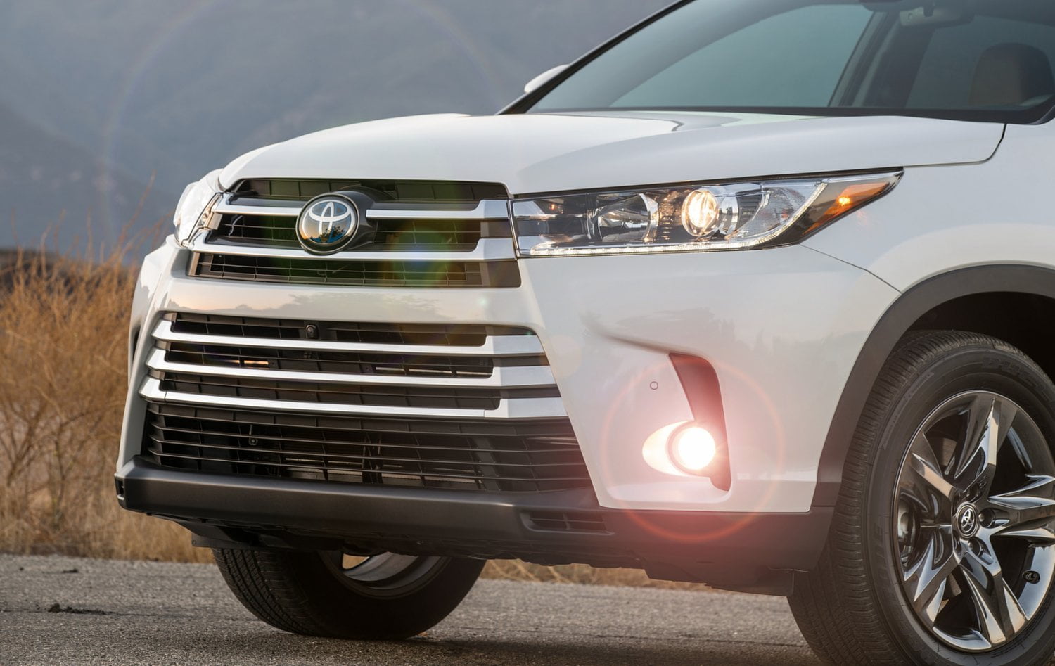 toyota highlander fog lights