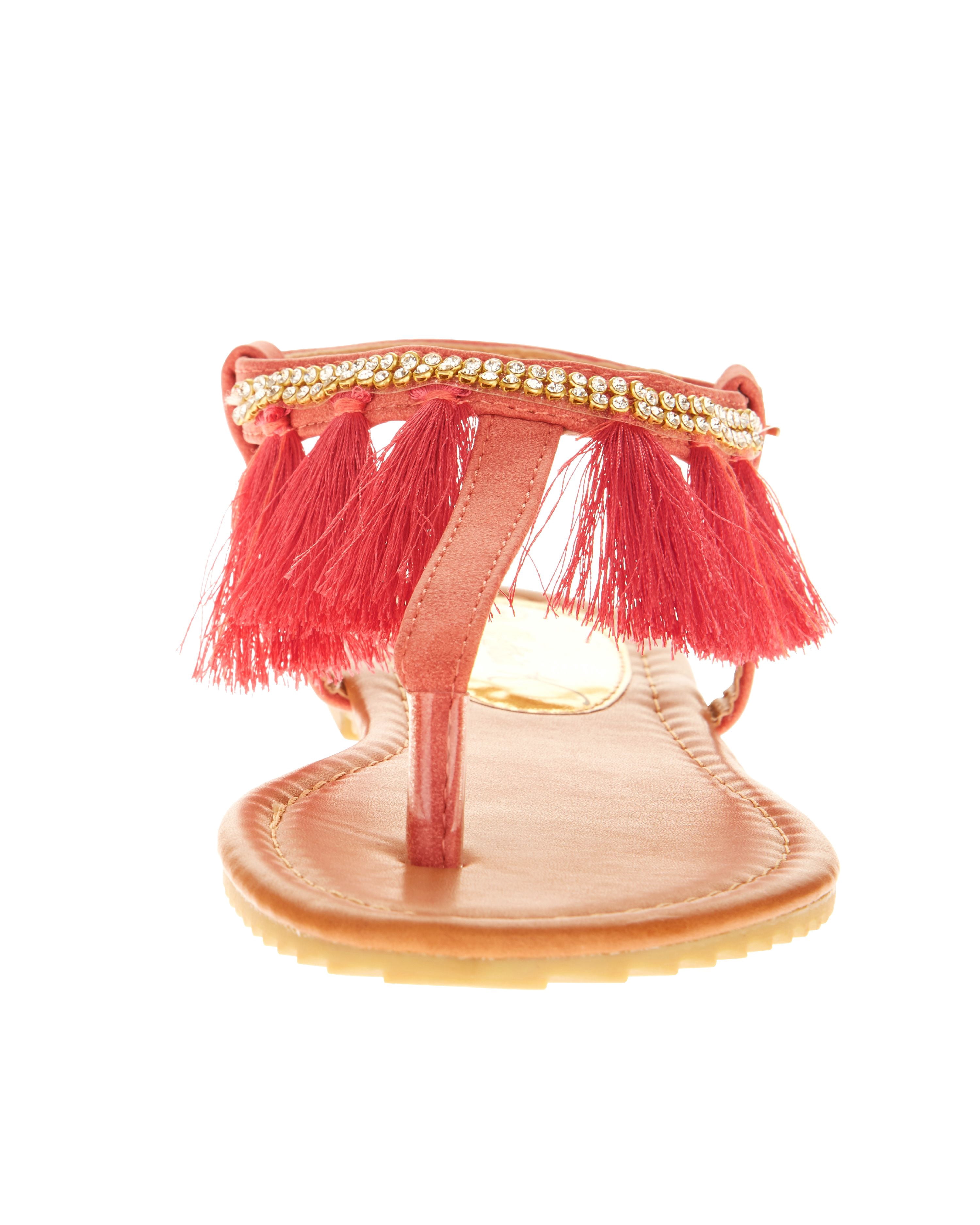 Victoria K Women's Fringe Design sandals
