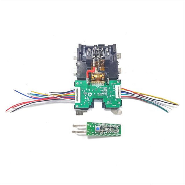 Placa de Protección Que Reemplaza la Placa de Circuito de la Carcasa de Plástico para Baterías Universales para DCB609 de 20 V/60 V 18650/21700.