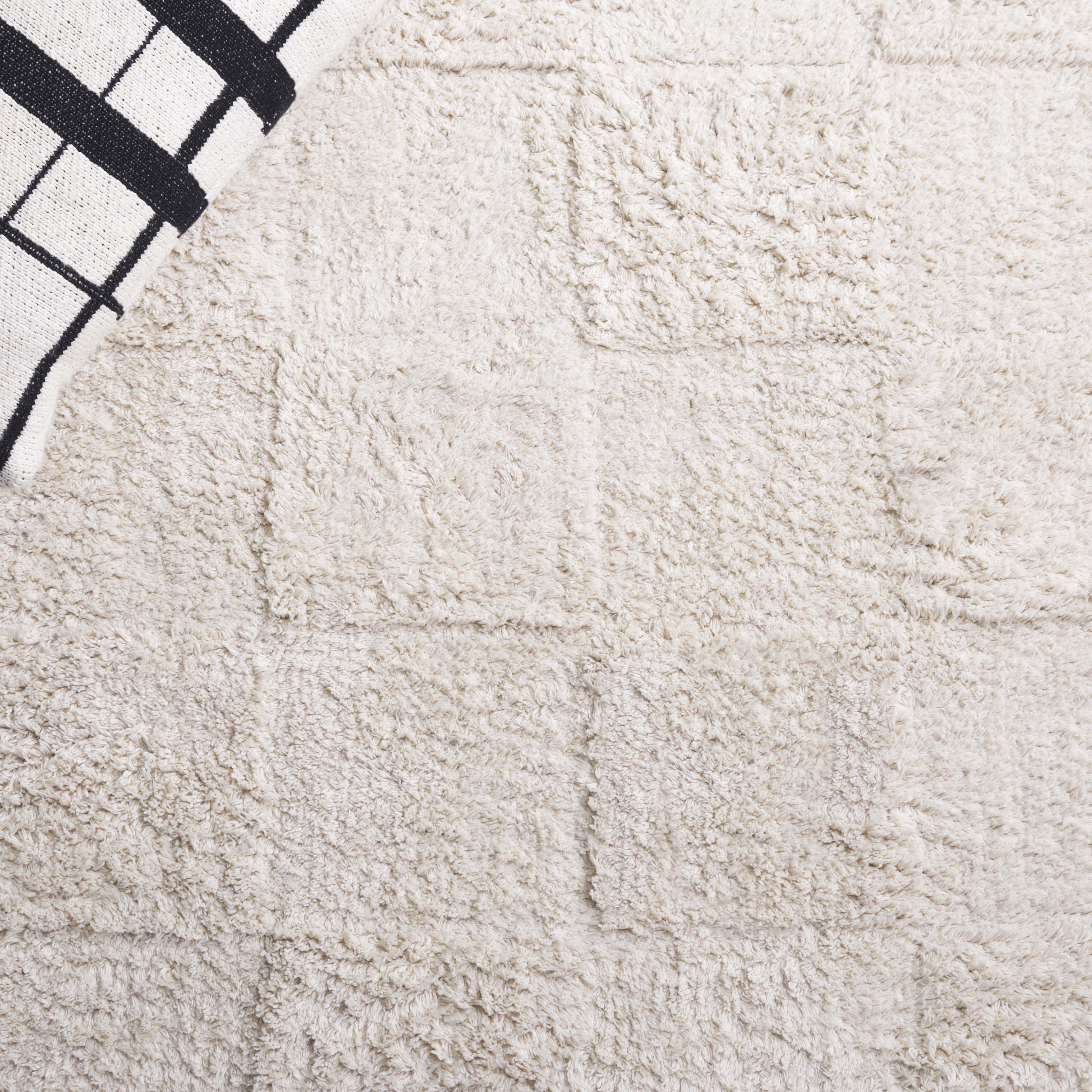 Safavieh Easy Care Coty Checkered Area Rug, Ivory, 6' x 9'