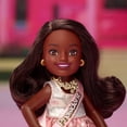 thumbnail image 3 of Muñecas coleccionables Barbie The Movie Chelsea, paquete de 4 con Ken, 3 of 6