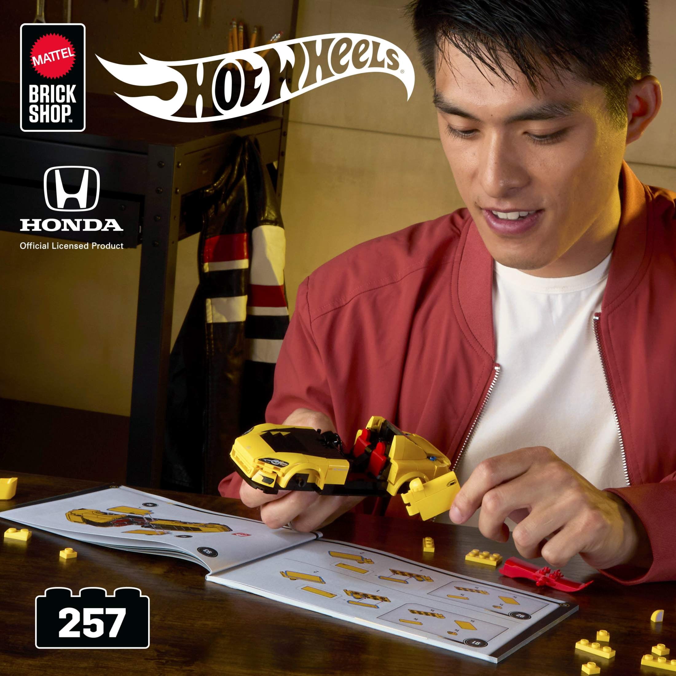 Mattel Brick Shop Hot Wheels '07 Honda S2000 Building Toy Kit (257 Pieces), for Collectors