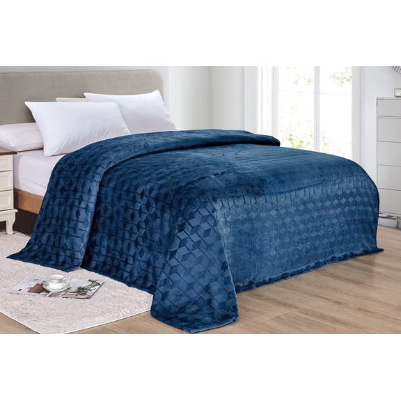 FAITH, HOPE, LOVE HOME DÉCOR Ultra Plush King Size Chevron Arrow Jacquard Microplush Blanket (102" X 90") - Navy