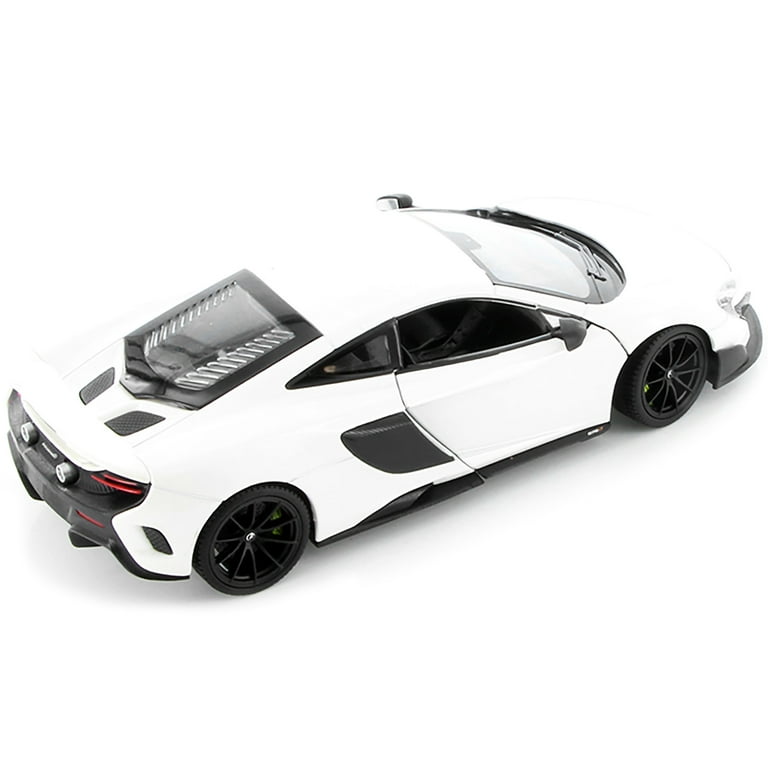 AUTOart 76046 1/18 マクラーレン 675LT ホワイト AUTOart 1:18 McLaren 675 LT Construction year 2016 silica