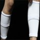 thumbnail image 4 of Bolsa de inserción reforzada de doble capa para calcetines de fútbol, inserto de malla transpirable, protector de piernas, bolsillo elástico, calcetines fijos, 4 of 5