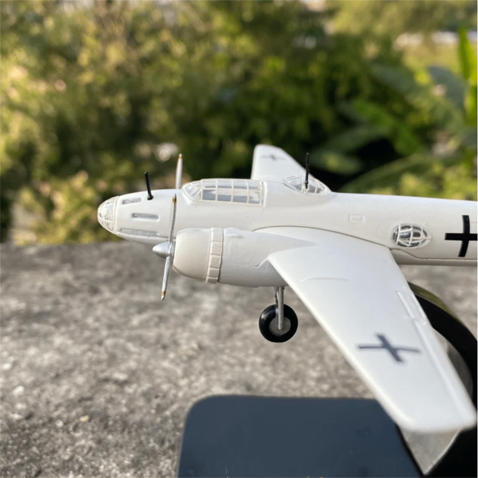 Retro 1:144 Scale G4M Bomber Peace Negotiator Aircraft Model Elegant Decoration Toy for Enthusiasts