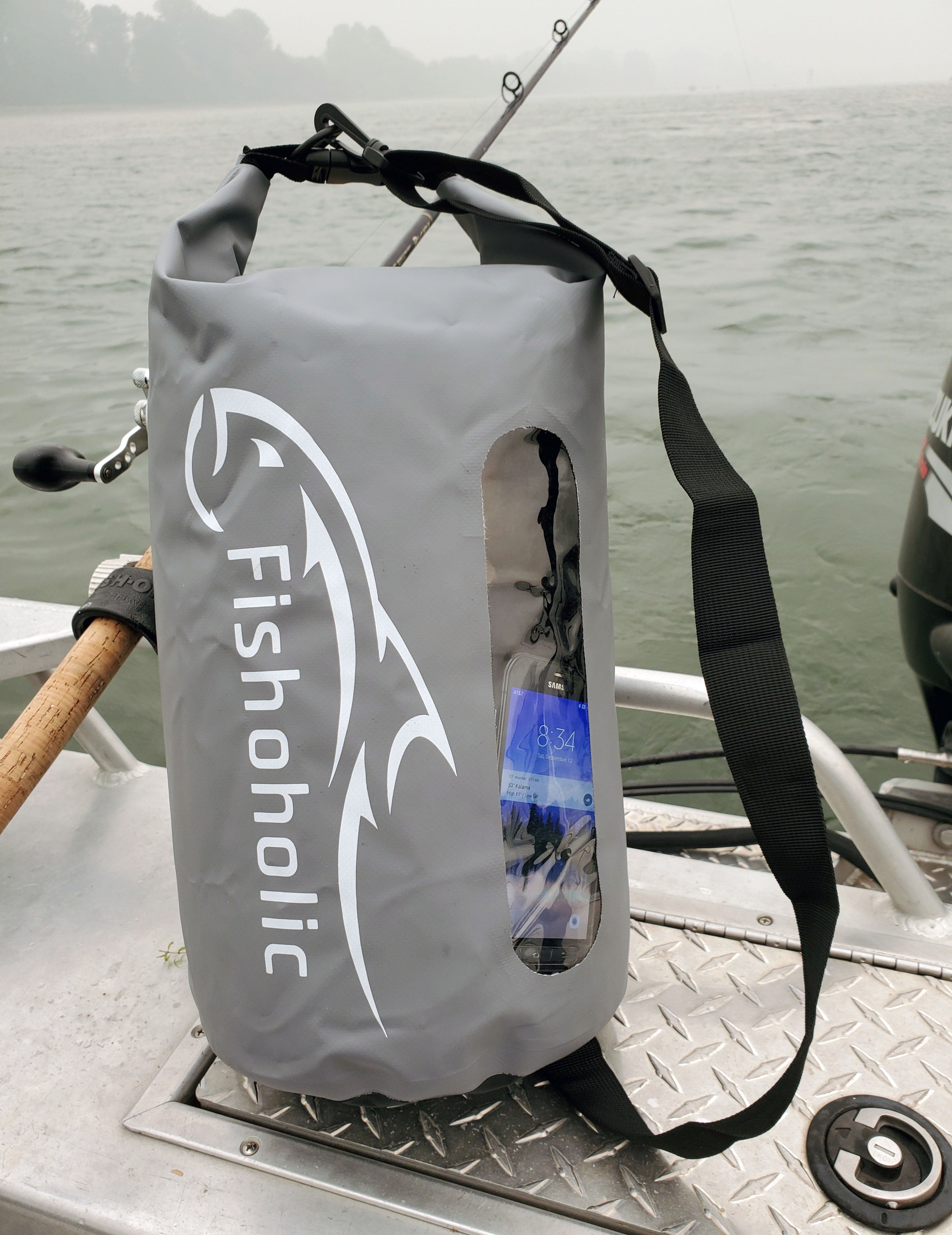 Fishoholic Dry Bag - Waterproof Gear Bags - Fail-Safe Snap - Made Tough & Durable for Kayaking Boating Fishing Hiking Camping Paddle Board & Tailgaiting (Gry, 15L)