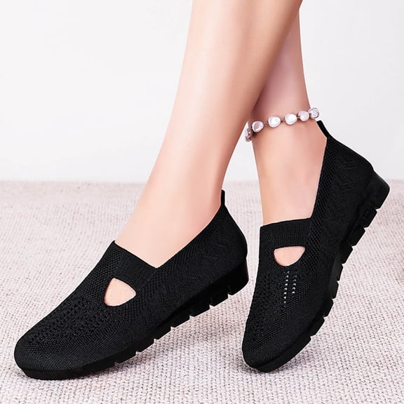 Wowcloth Plus Size Women's Breathable Driving Shoes – Comfortable Flat Slip-On with Soft Sole and Round Toe for Casual Everyday Wear