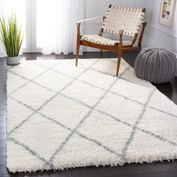 Safavieh Fontana Catrina Geometric Plush Shag Area Rug