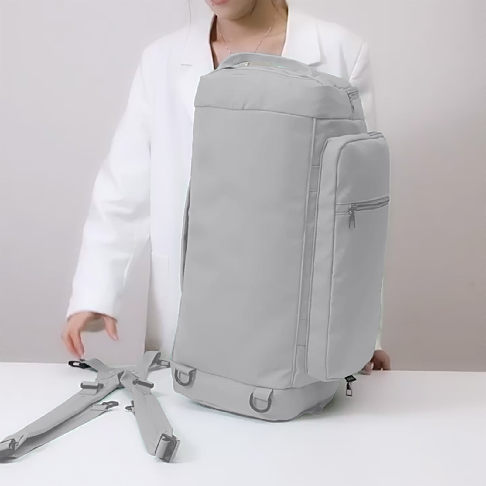 Hyknon Multifunctional Travel Duffle Bag for Women, Large Capacity Short-Distance Travel Bag, Lightweight Wear Sports Fitness Bag, WaterProof Wet Dry Separation Backpack for Fitness Travel, Gray