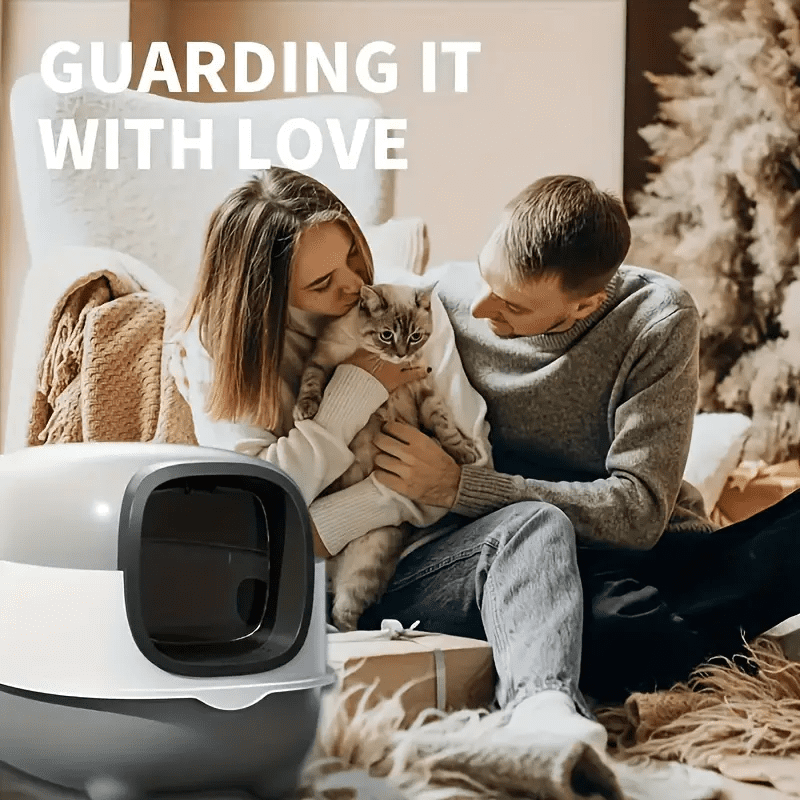 Spacious Fully Enclosed Cat Litter Box with Litter Scoop