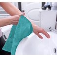 thumbnail image 3 of Toallas de mano Utopia Towels Premium, 100% algodón, 16 x 28 cm, 600 g/m², 3 of 8