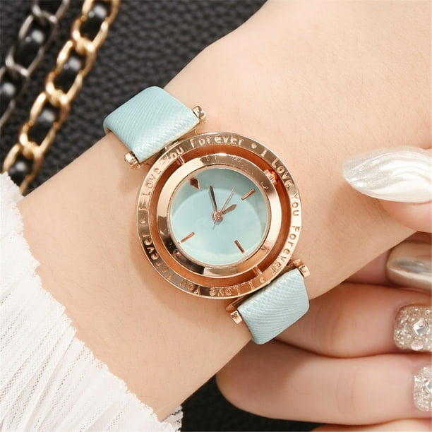 Love store couple watch