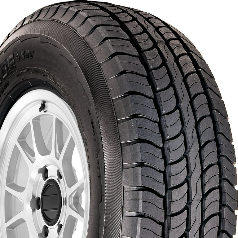 Vantage SUV 265 65R17 112T All-Season Crossover Tire