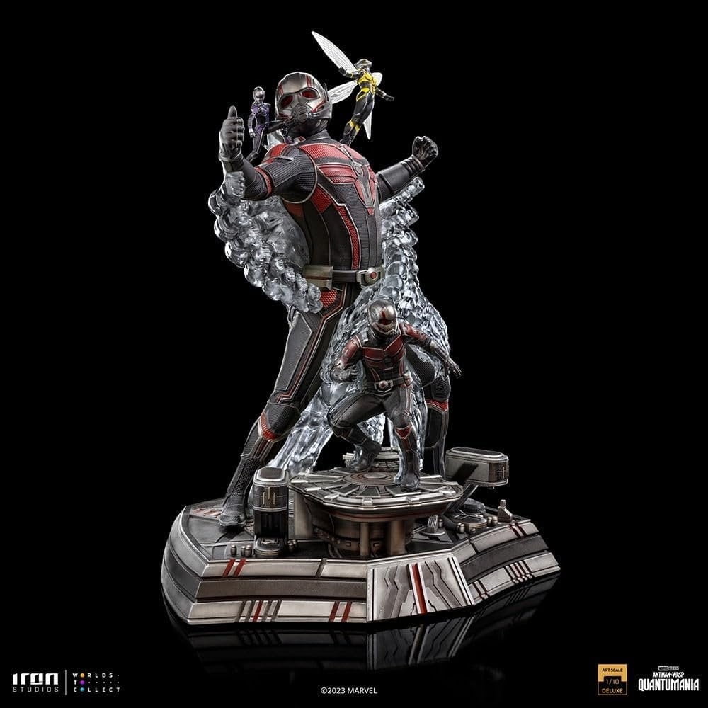 Iron Studios Ant-Man and The Wasp Quantumania: Ant-Man and The Wasp Deluxe Art Scale 1/10 Scale Polystone Statue