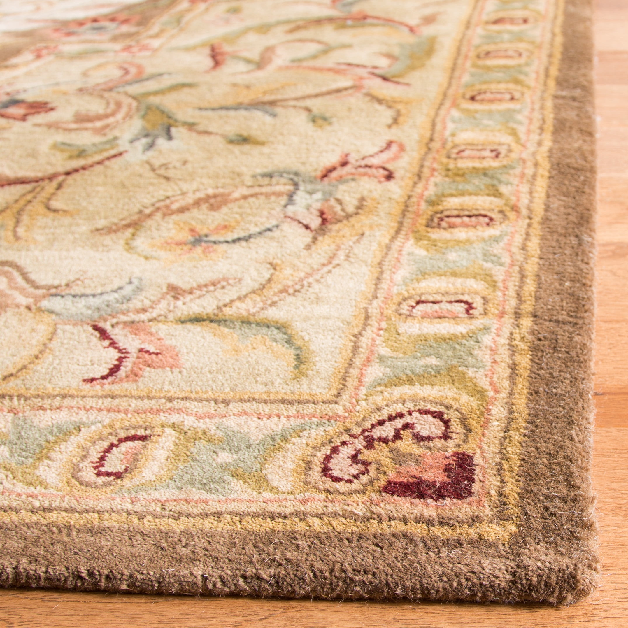 SAFAVIEH Classic Kirsteen Oriental Wool Runner Rug, Beige/Olive, 2'3" x 12'