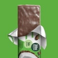 thumbnail image 4 of ONE Protein Bars, Chocolate Almond Bliss, sin gluten con 20 g de proteína y 1 g de azúcar, productos básicos para la despensa, 2,12 oz (paquete de 12), el embalaje puede variar, 4 of 5