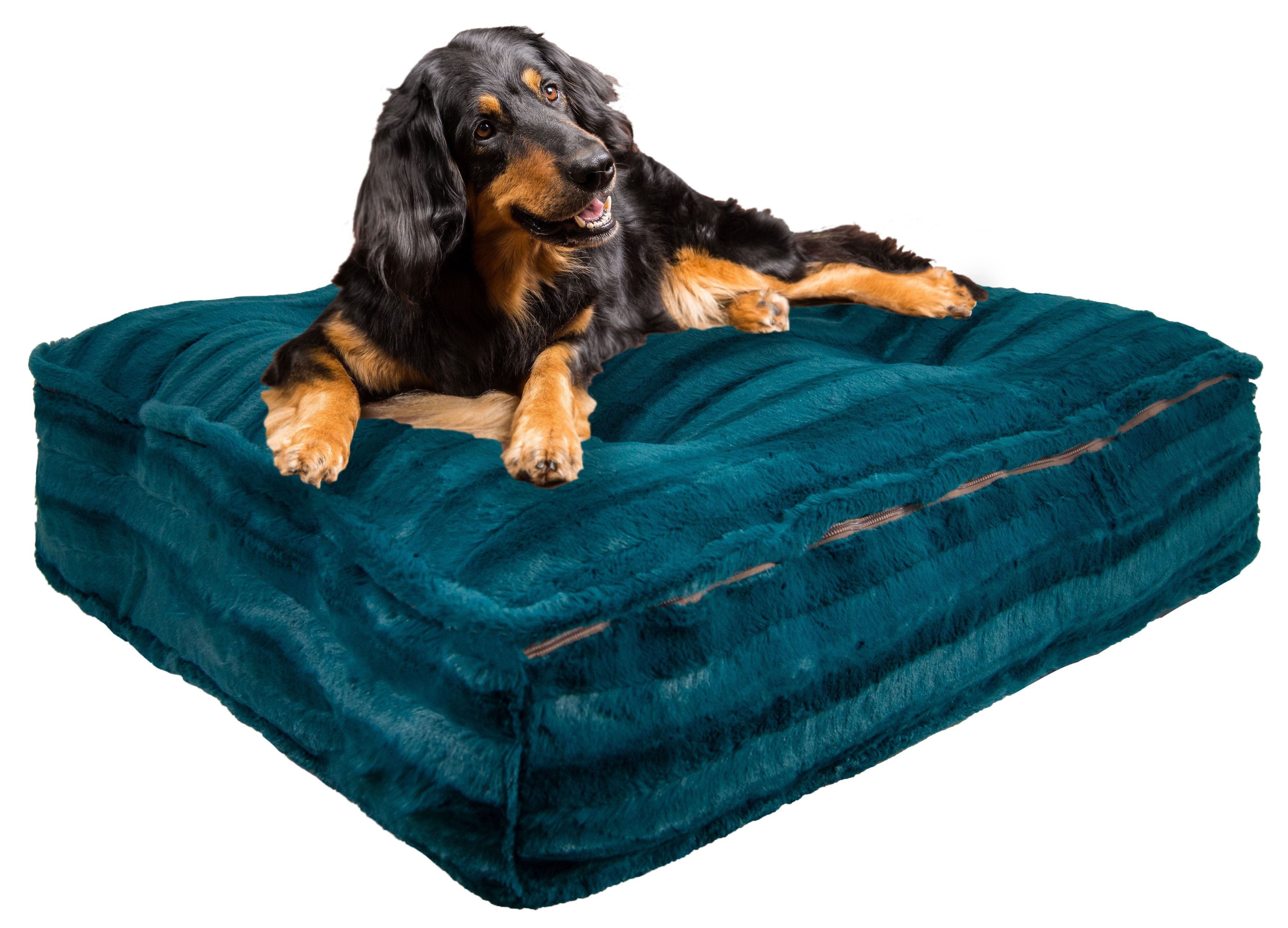 Bessie and Barnie Wonderland Luxury Extra Plush Faux Fur Rectangle Pet/Dog Bed