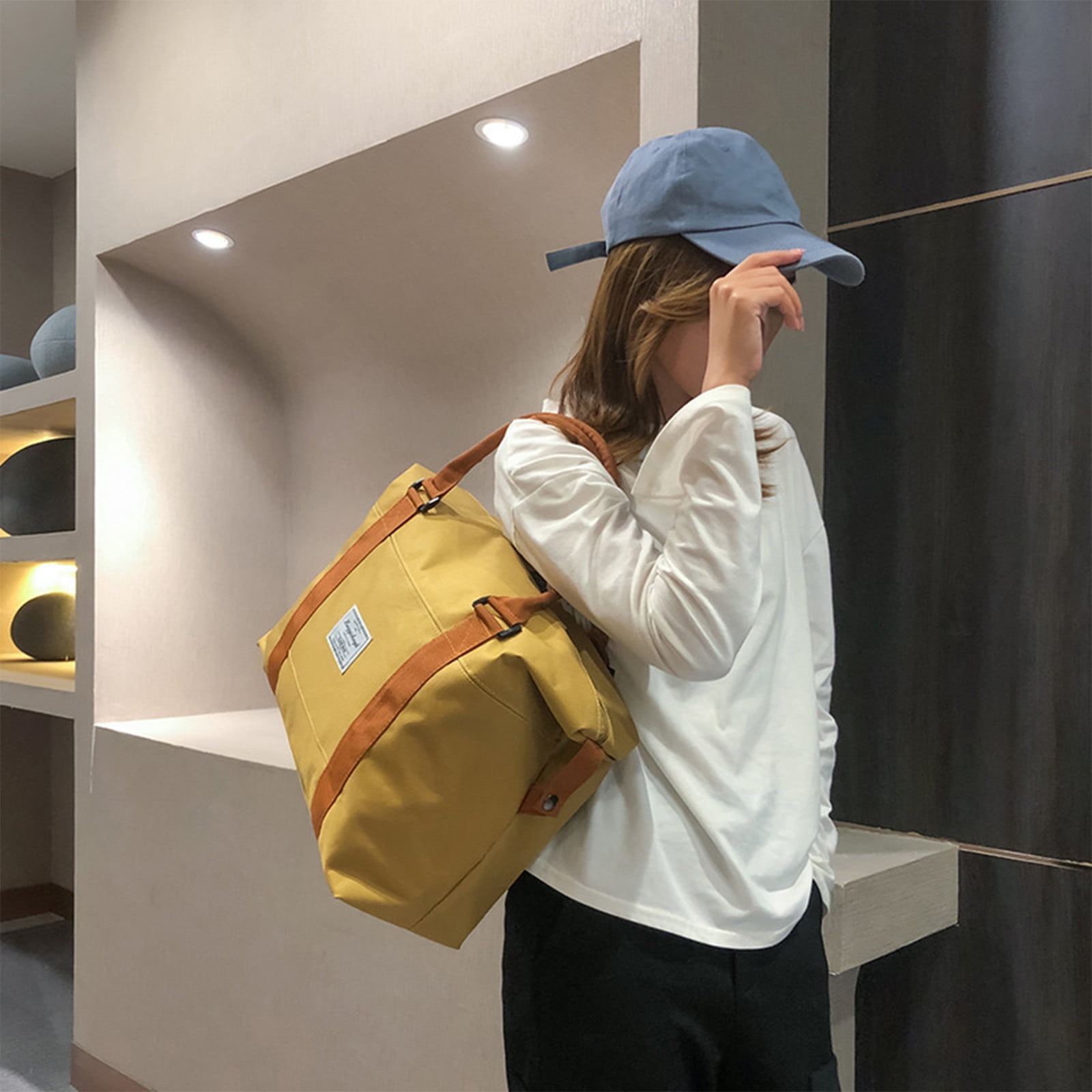 FAMTKT Expandable Gym Bags, Duffle Bags for Sports and Weekend Travel, Large Capacity Lightweight Overnight Bags for Men and Women, Travel Duffel Bags, Sports Tote Bag