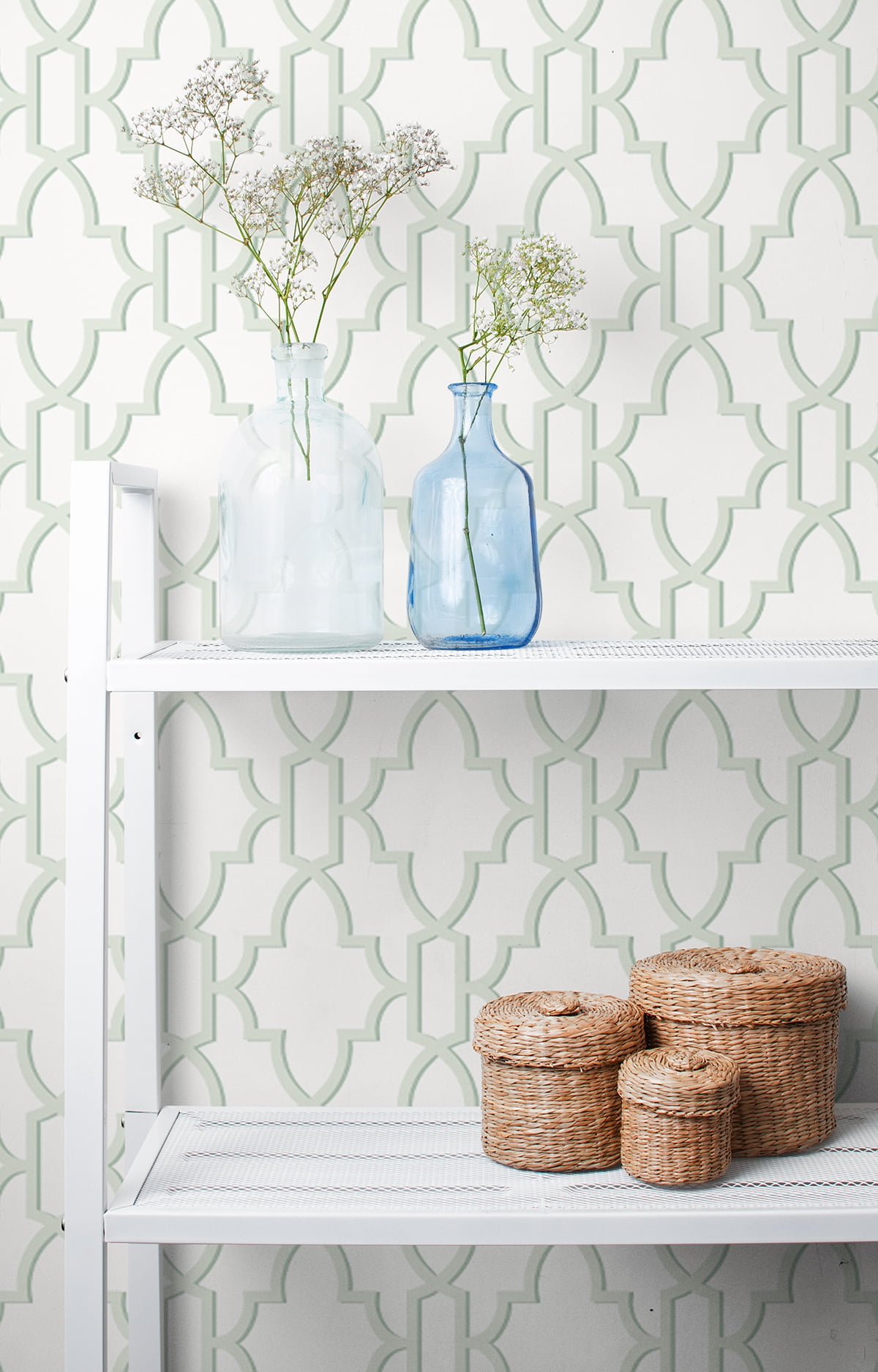 Wallquest, Inc. Luxe Haven Coastal Lattice Peel and Stick Wallpaper Seaglass