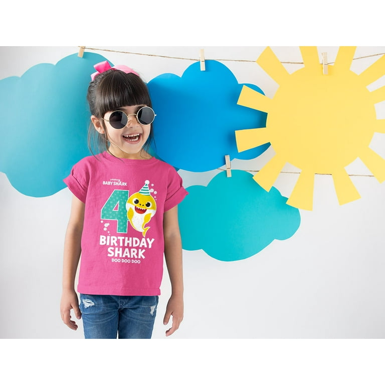 Kids Happy 4th Birthday Shark Doo Doo 4 Years Old T-Shirt Gift Kids Happy 4th Birthday Shark Doo Doo 4 Years Old T-Shirt Gift