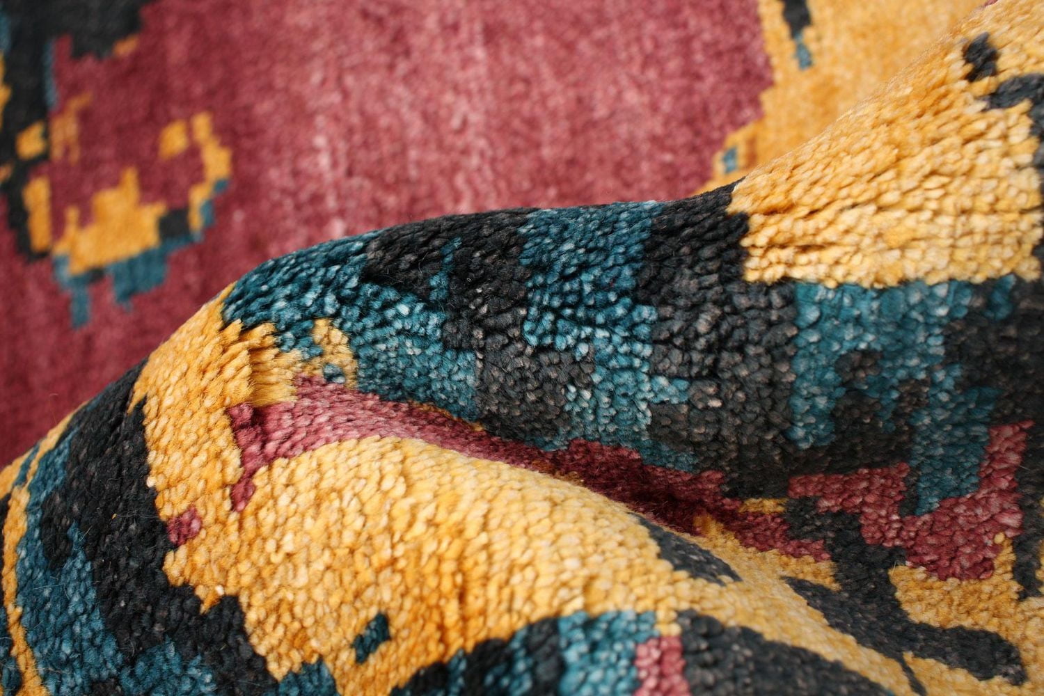 ECARPETGALLERY 5'6" x 7'7" Bordered Jules Oushak Hand-knotted Area Rug for Living Room, Dining Room and Bedroom in Red