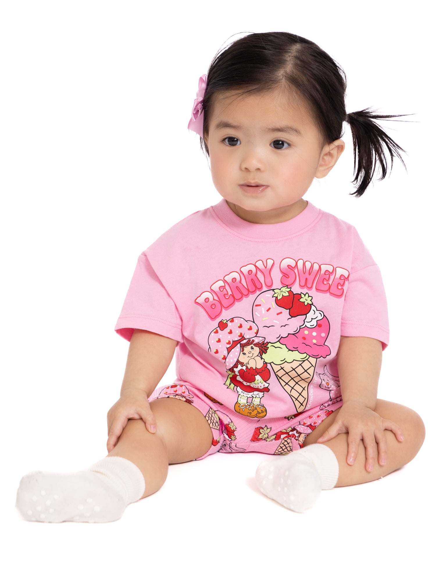 Strawberry Shortcake Baby Girls Short Sleeve Graphic Tee and Matching Bike Shorts Set, 2-Piece, Sizes 0/3M-24M