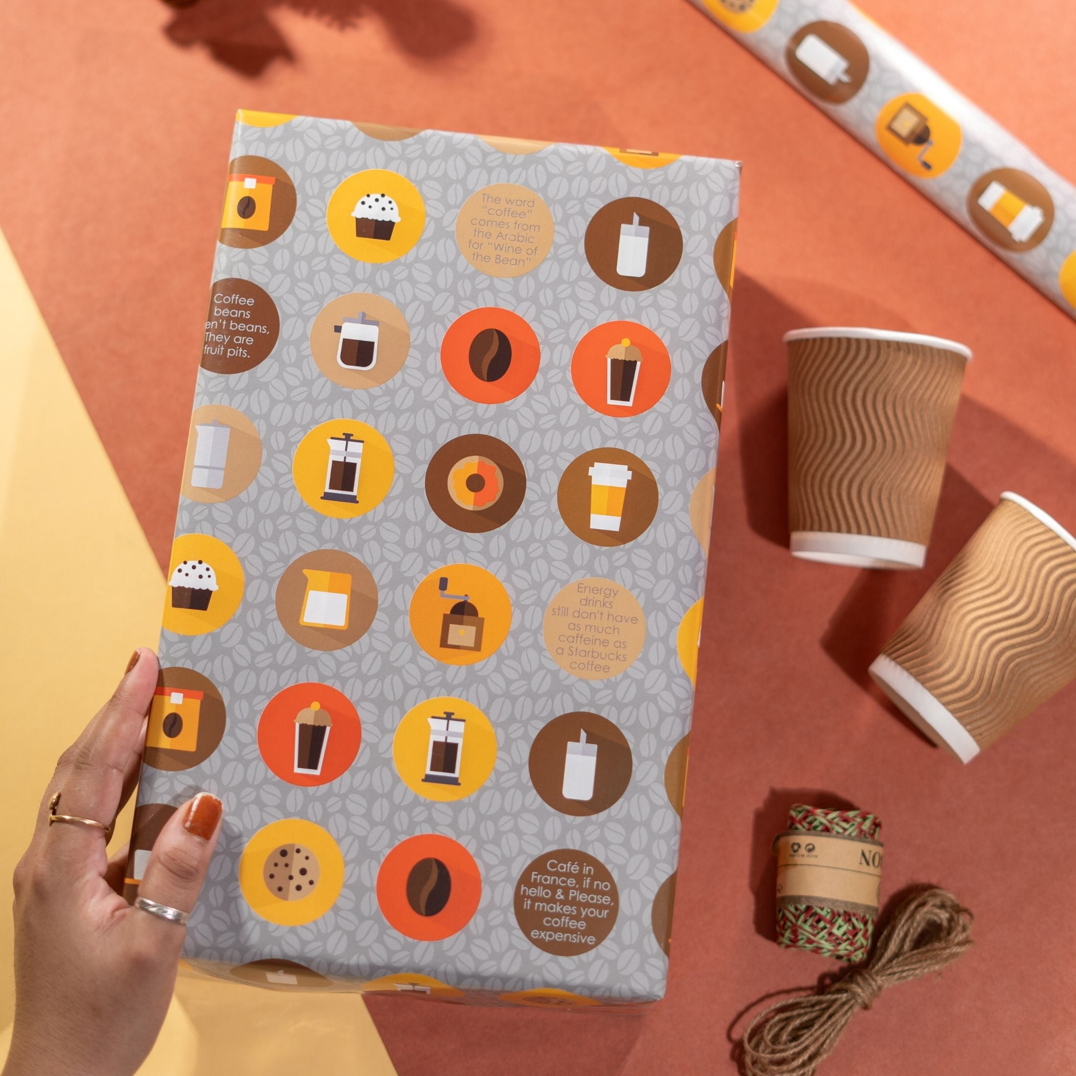 eVincE Gift Wrapping Paper - Pack of 25 Sheets with 70 x 50 cms | Multi Occasional Gift Paper for Birthday, Christmas, Halloween and More | Neutral designs with Fun Facts |