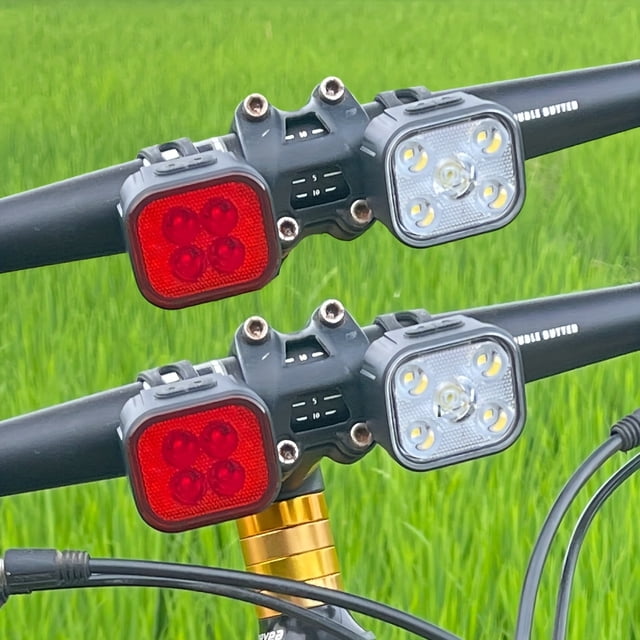 LEEYNEER Bicycle Light Set USB Rechargeable Strong Front Light + High Brightness Tail Light Night Riding Mountain Bike/Road Bike Universal Front And Rear Lights Combination Ultra Long Lif