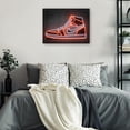 thumbnail image 3 of Cuadro Decorativo - Zapatillas de deporte, 3 of 3