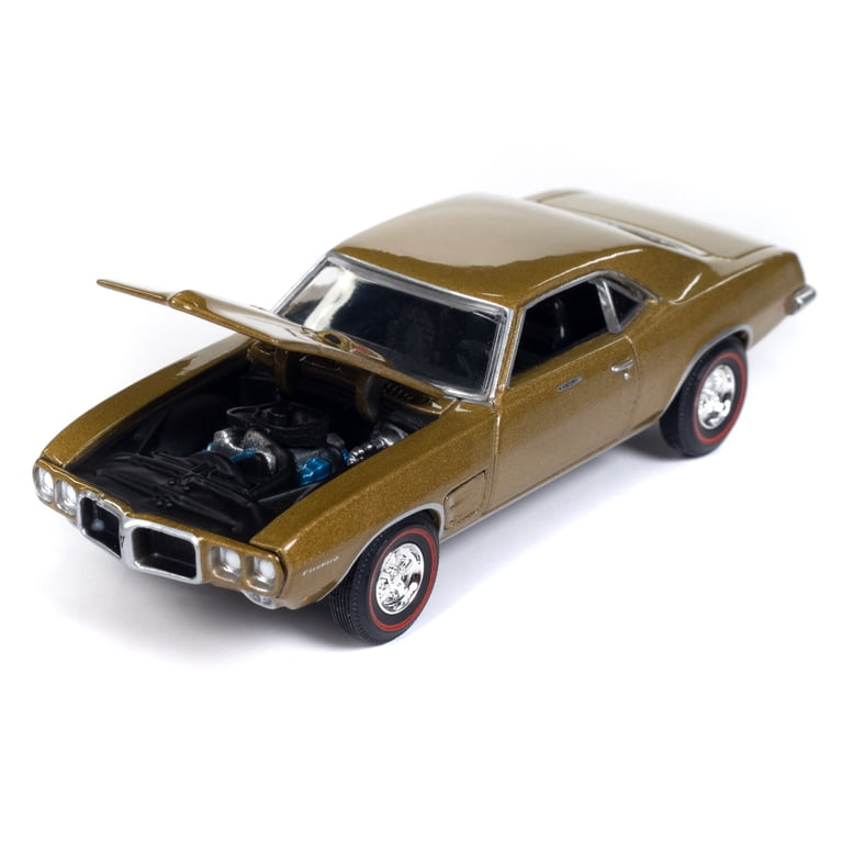 Auto World 1:64 Die Cast Premium Royal Bobcat 1969 Pontiac