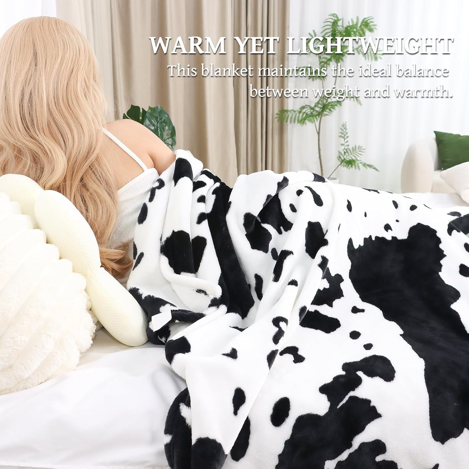 Cow Print Blanket Twin Size - 300GSM Lightweight Plush Blankets and Throws Blanket Fuzzy Cozy Soft Fleece Cow Print Blankets for Couch, Sofa, Bed, Travel, Camping, (60x80 in)