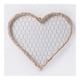 thumbnail image 1 of Paneles de pared de fotos de rejilla, tablero de alambre artístico con estante de hierro en forma de corazón, colgador de cuadros con guirnalda de sauce en forma de corazón, 1 of 6